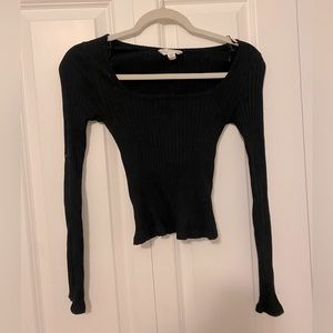 Black square-neck long sleeve top